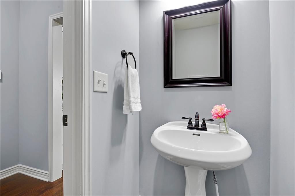 1420 CREEKMOOR Drive — photo 22