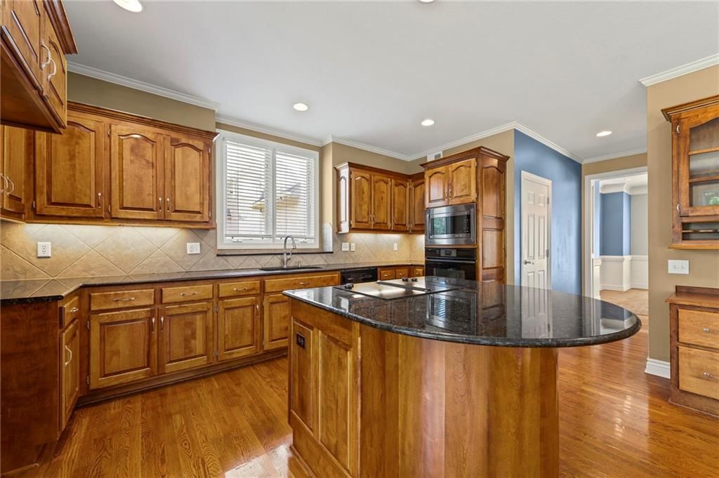 5108 W 150TH Street — photo 15