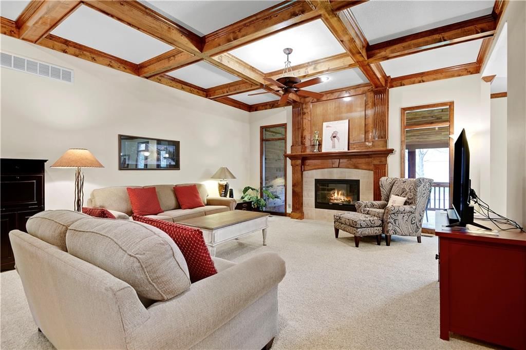 5424 W 132nd Terrace — photo 8