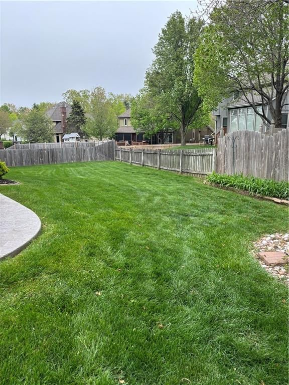5424 W 132nd Terrace — photo 36