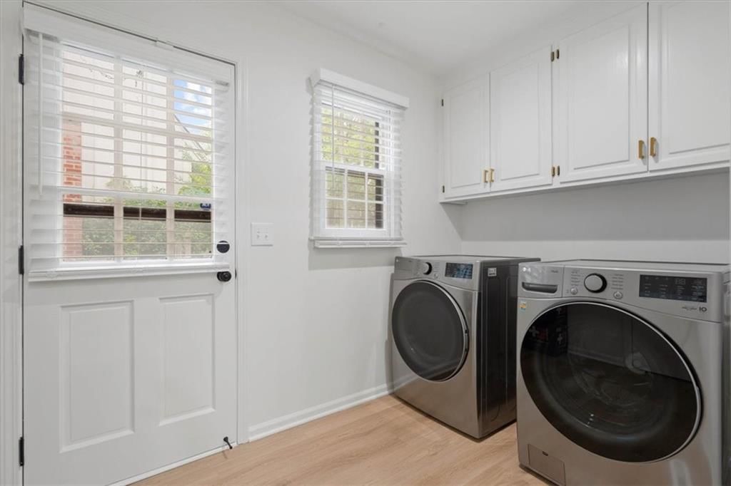 9221 W 113th Street — photo 18