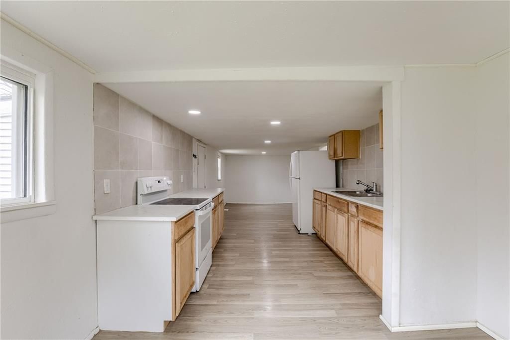 2600 Garland Street — photo 10
