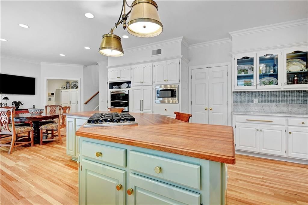 11405 Manor Street — photo 11