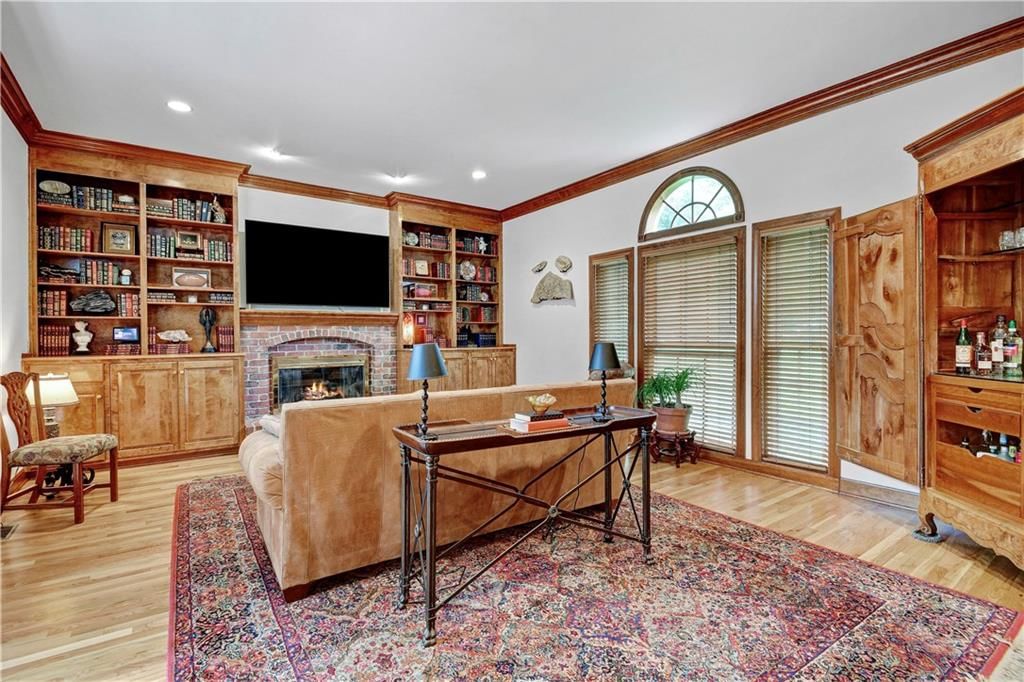 11405 Manor Street — photo 15