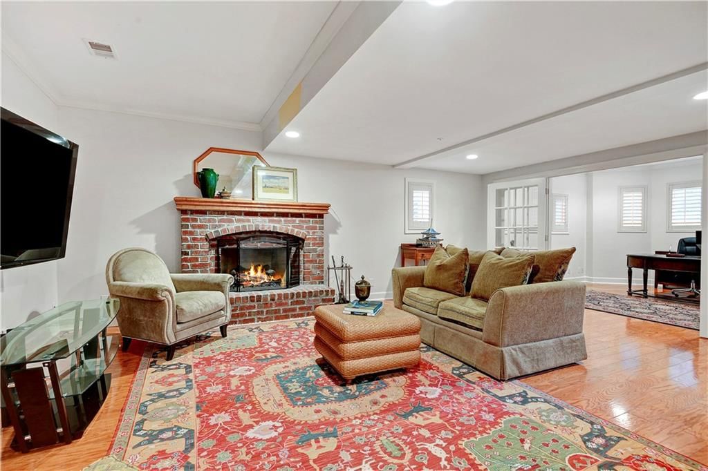 11405 Manor Street — photo 29