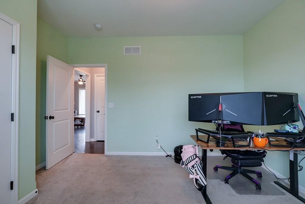 1504 Shane Lane — photo 4