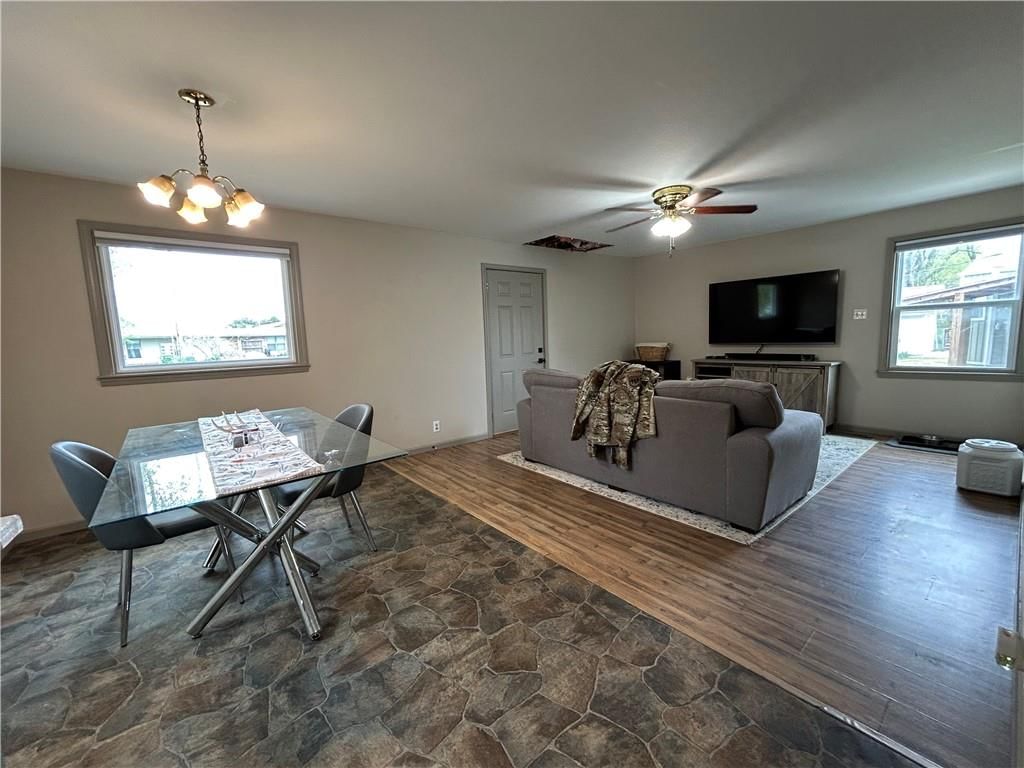 1216 Liberty Park Boulevard — photo 18