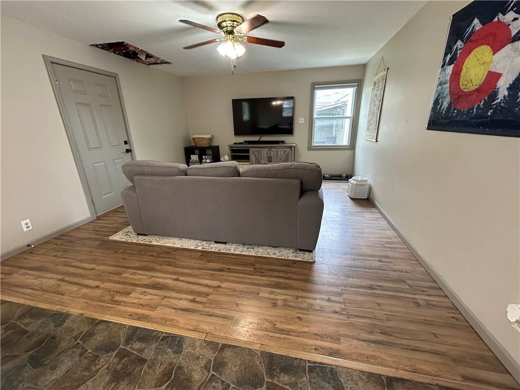 1216 Liberty Park Boulevard — photo 22