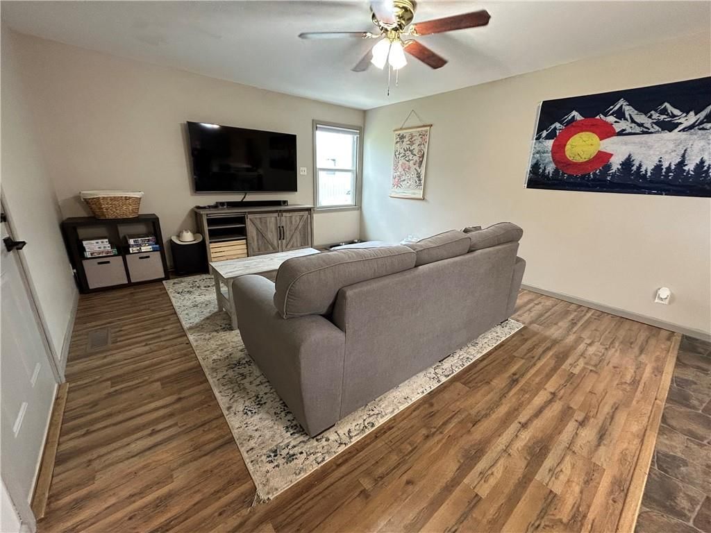 1216 Liberty Park Boulevard — photo 23