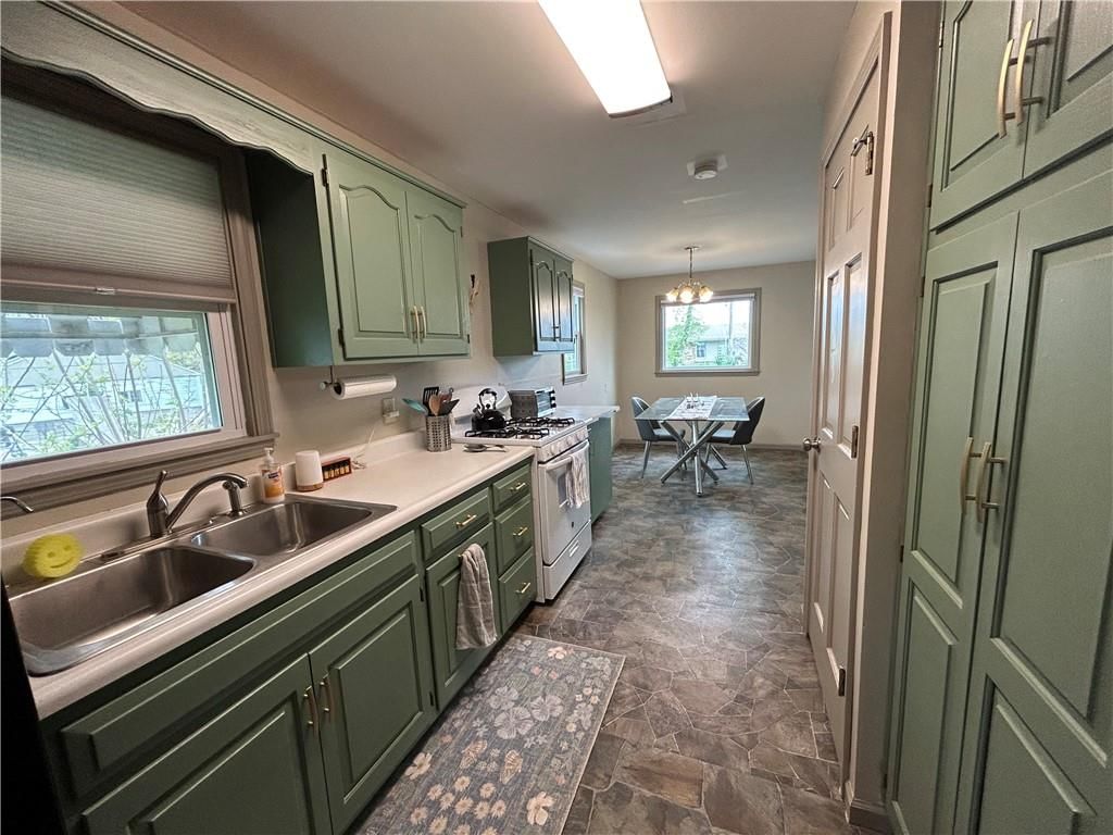 1216 Liberty Park Boulevard — photo 28