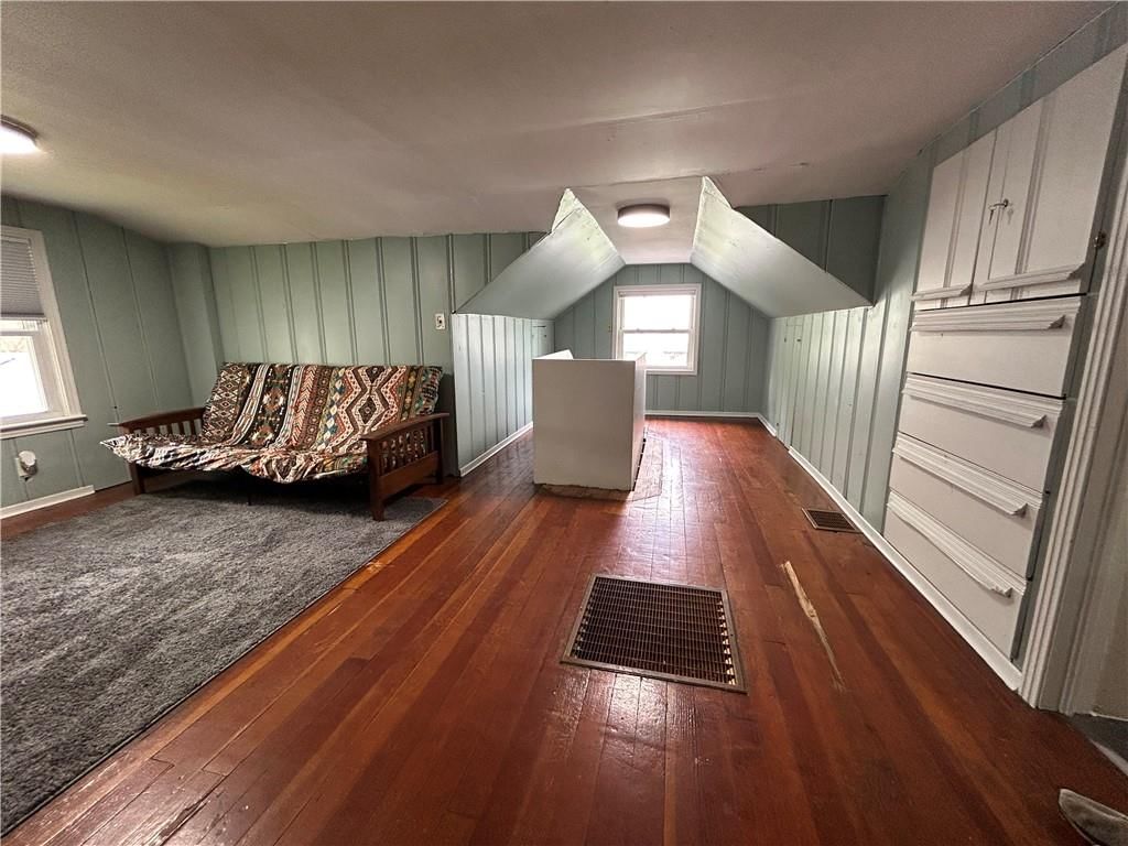 1216 Liberty Park Boulevard — photo 36