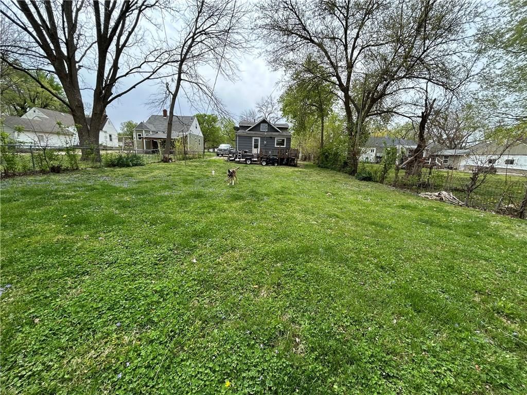 1216 Liberty Park Boulevard — photo 51
