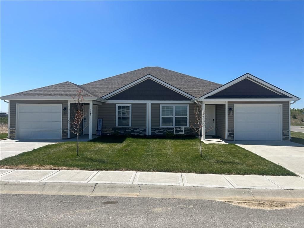 3725-3727 NW 93rd Street, Kansas City, MO