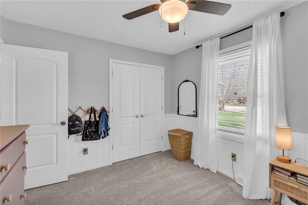 100 S Woodson Drive — photo 27
