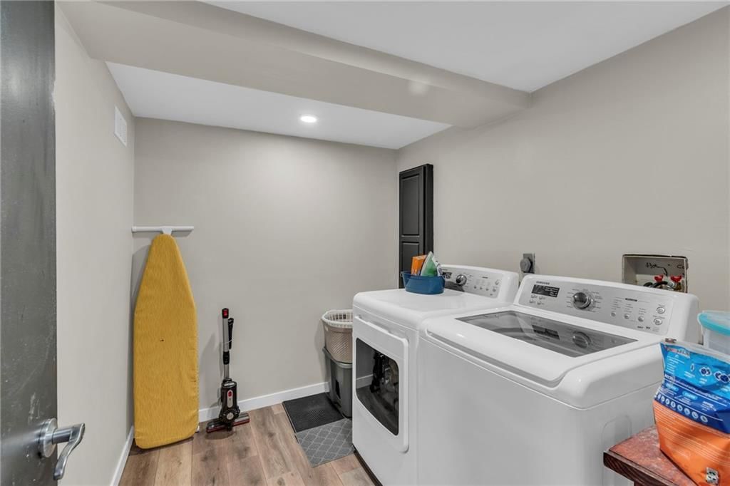100 S Woodson Drive — photo 31