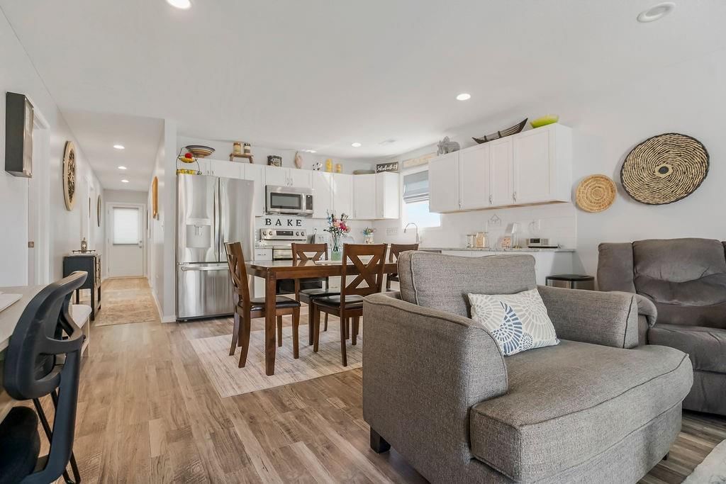 308 Reed Avenue — photo 10