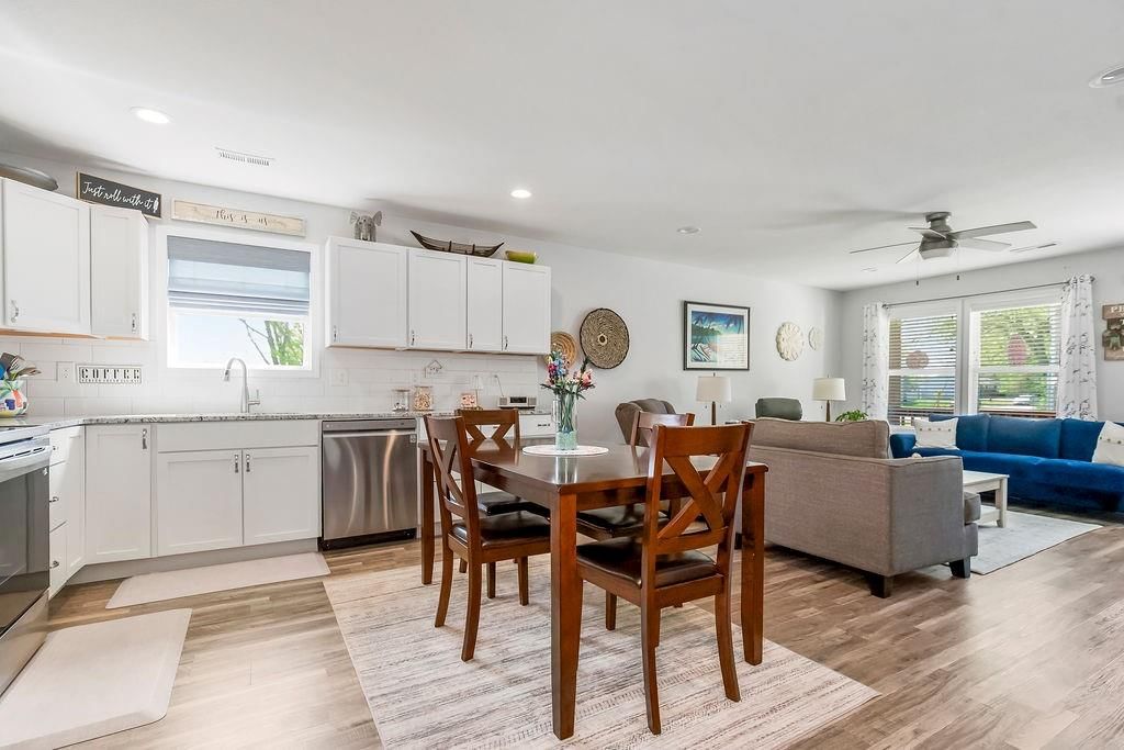 308 Reed Avenue — photo 14