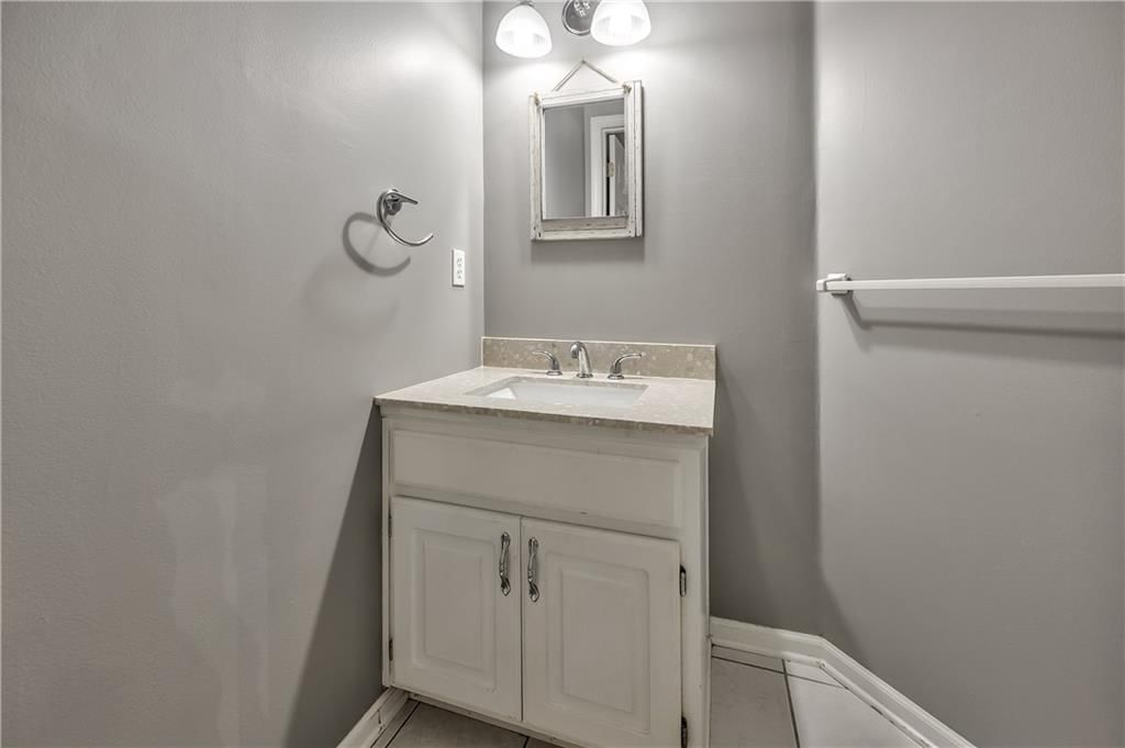 21009 W 81st Terrace — photo 18