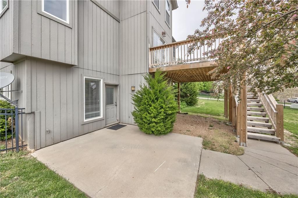 21009 W 81st Terrace — photo 50