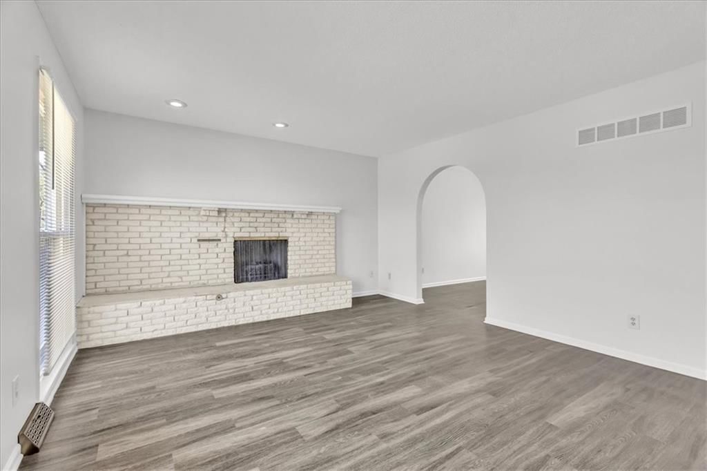 10705 NW 58th Street — photo 8