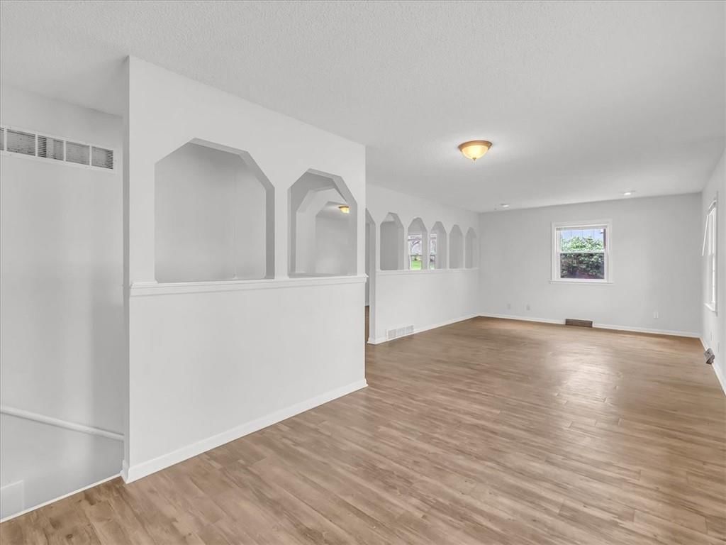 1310 Baltimore Street — photo 12