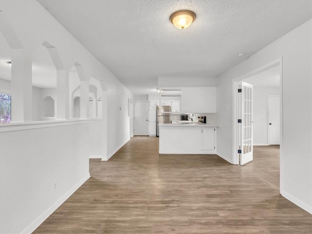 1310 Baltimore Street — photo 17