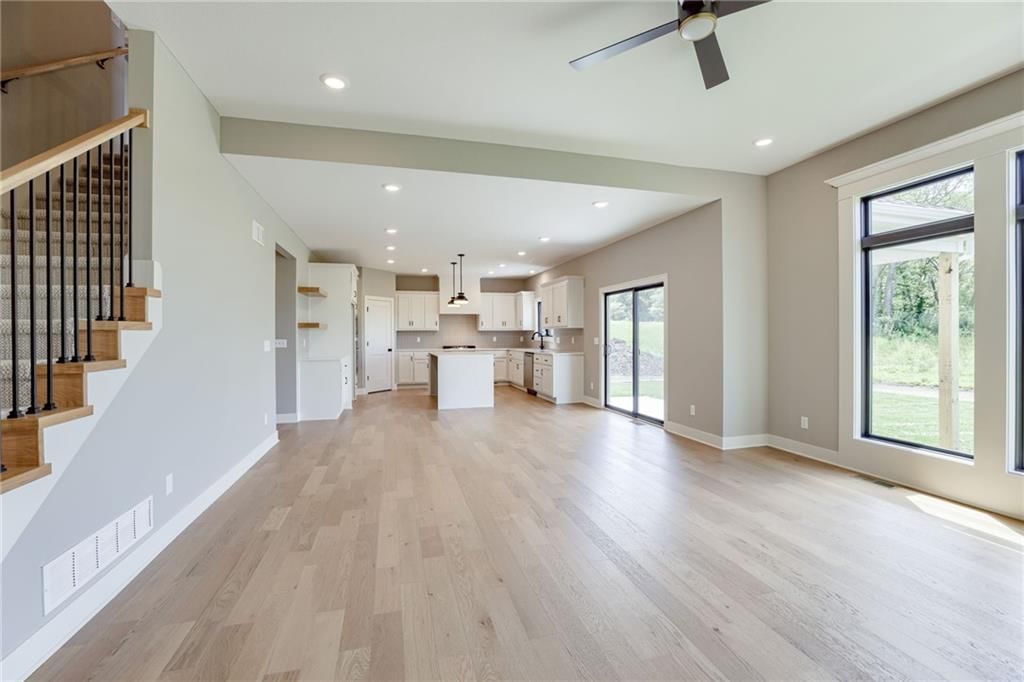 902 Reed Drive — photo 9
