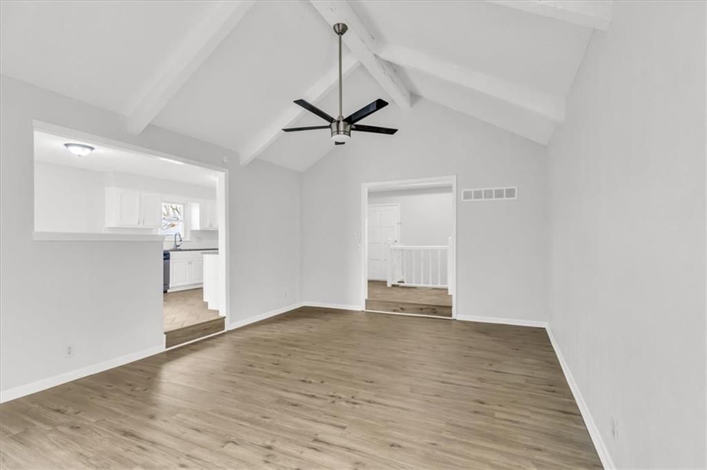 7803 N Garfield Avenue — photo 9
