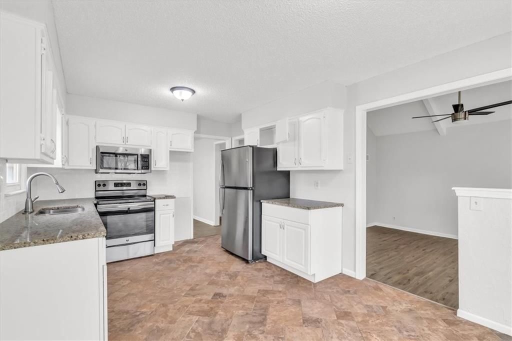 7803 N Garfield Avenue — photo 11