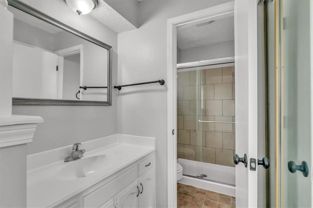 7803 N Garfield Avenue — photo 22