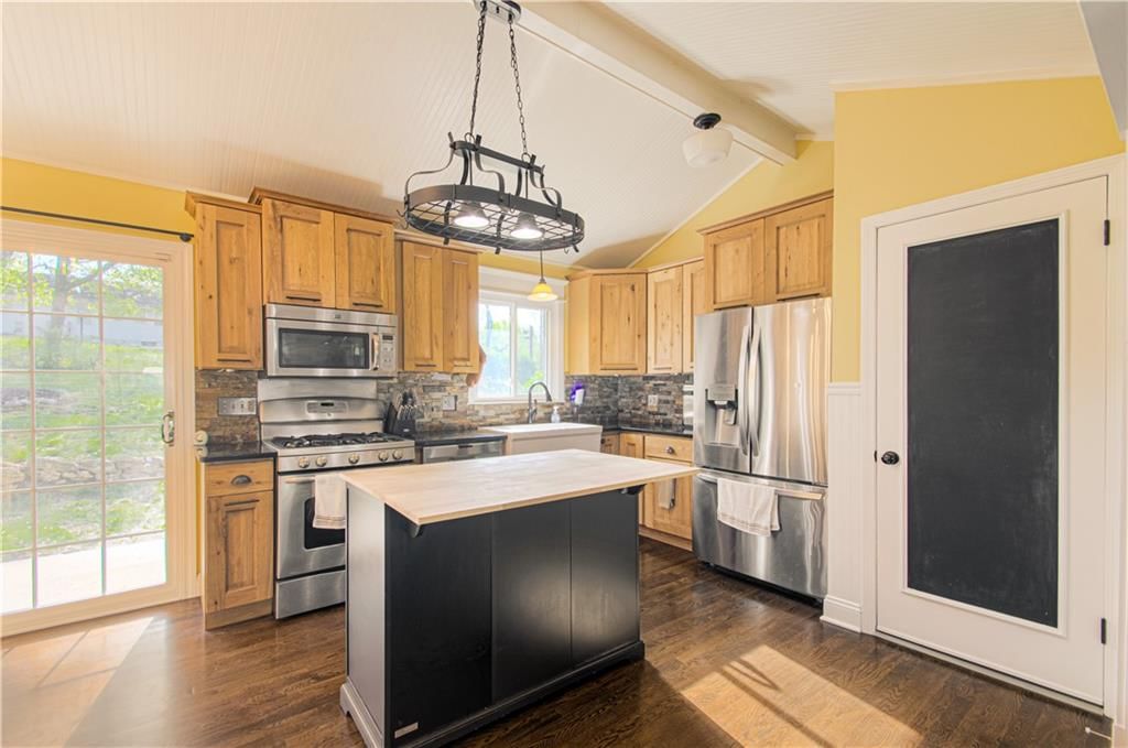 10603 Walrond Avenue — photo 10