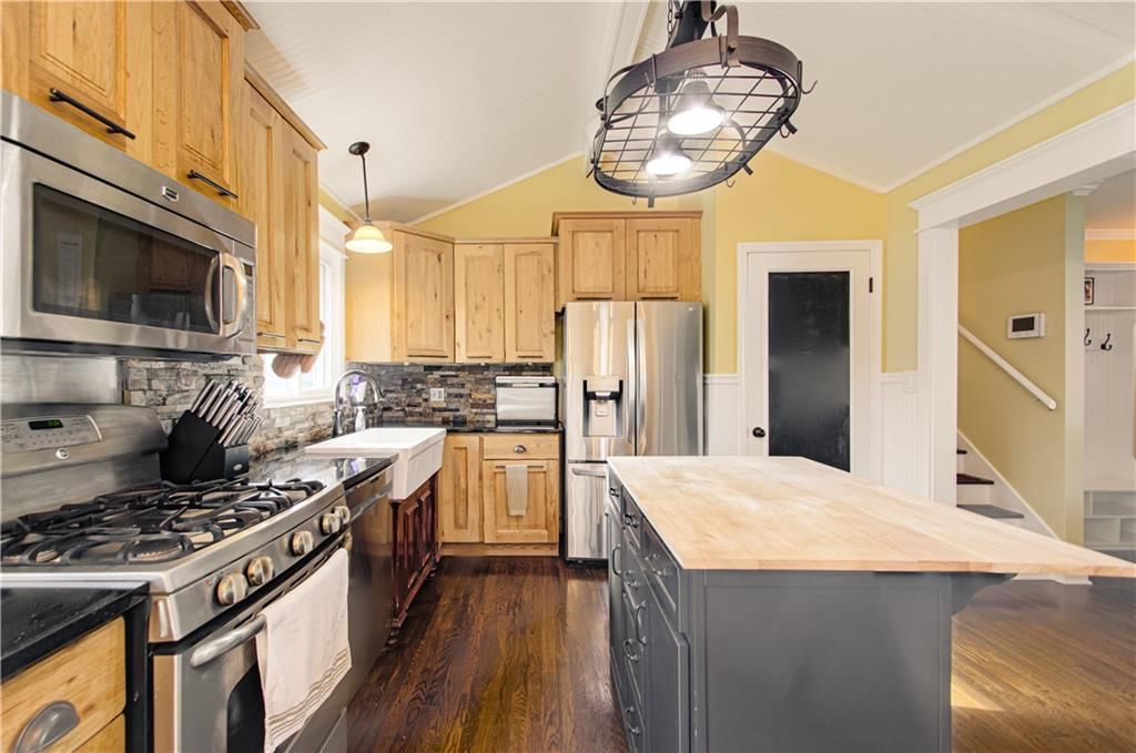10603 Walrond Avenue — photo 11