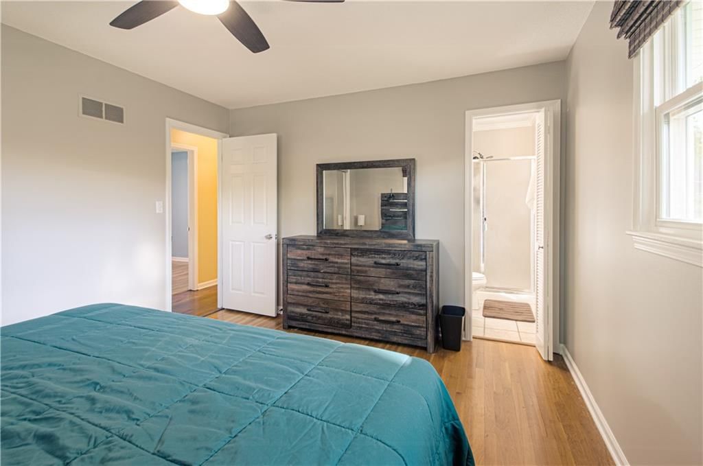 10603 Walrond Avenue — photo 14
