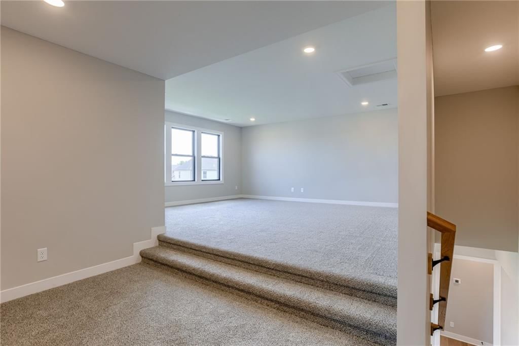 1820 Arbor Trail — photo 37