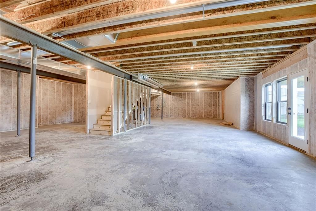 1820 Arbor Trail — photo 40