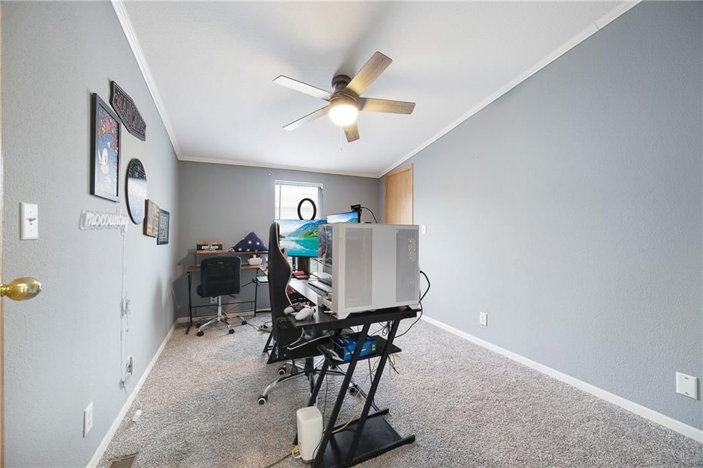 937 N White Oaks Lane — photo 19