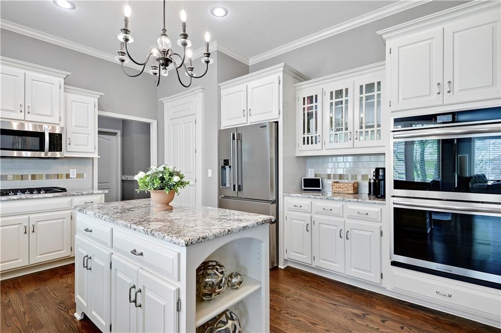 14401 OUTLOOK Street — photo 14