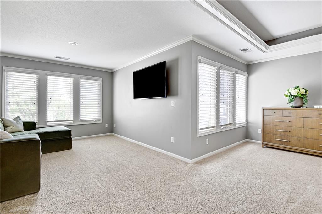 14401 OUTLOOK Street — photo 25