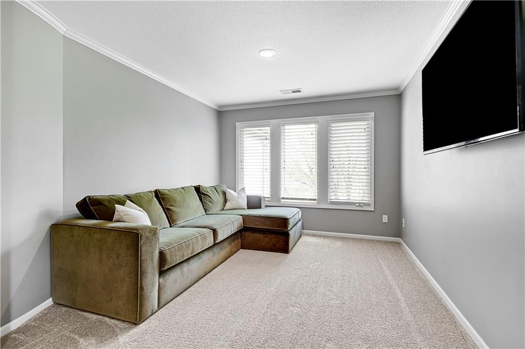 14401 OUTLOOK Street — photo 26