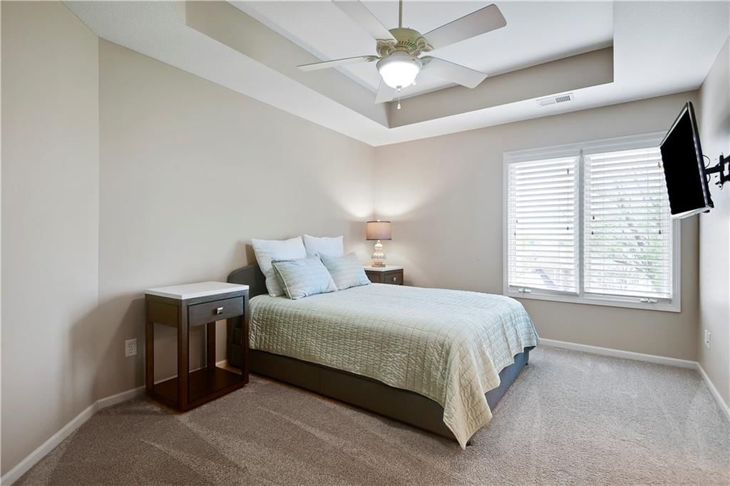 14401 OUTLOOK Street — photo 32