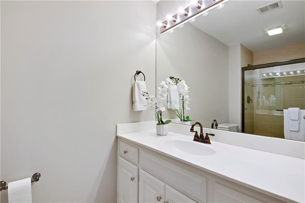 14401 OUTLOOK Street — photo 35