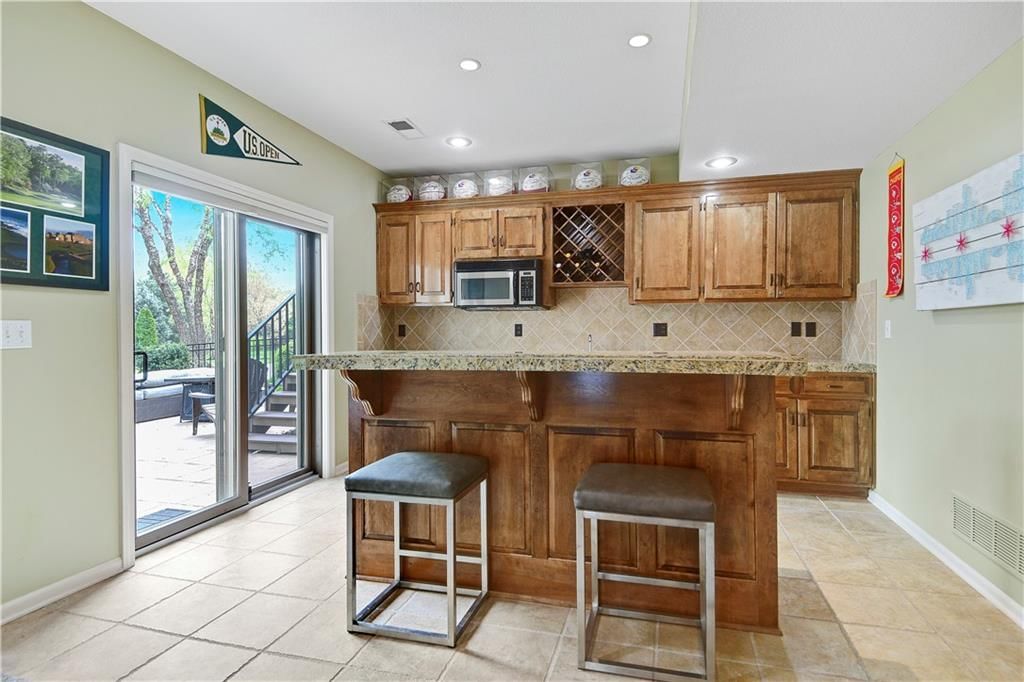 14401 OUTLOOK Street — photo 39