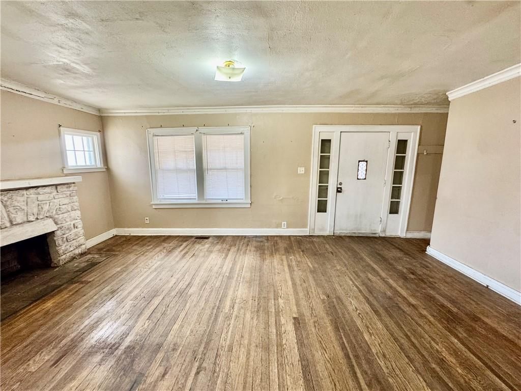 1400 E 77th Terrace — photo 3