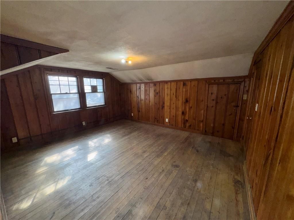 1400 E 77th Terrace — photo 21