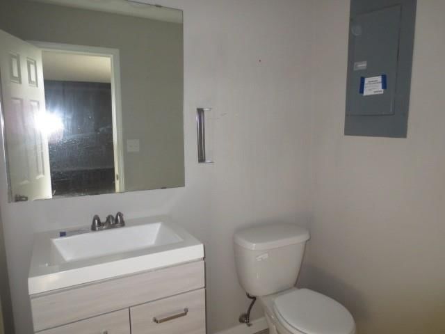 1216 NW Oak Lawn Court — photo 33