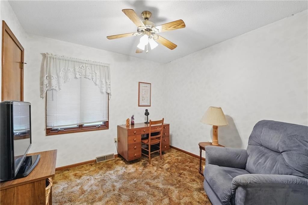 1401 S Prospect Street — photo 23