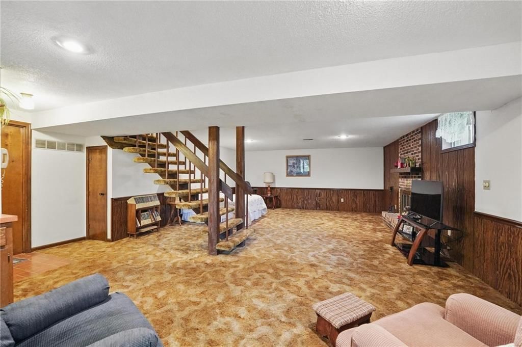 1401 S Prospect Street — photo 26
