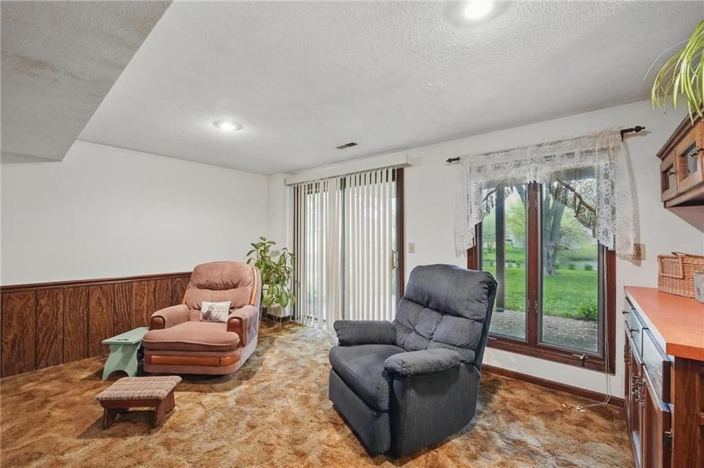 1401 S Prospect Street — photo 29