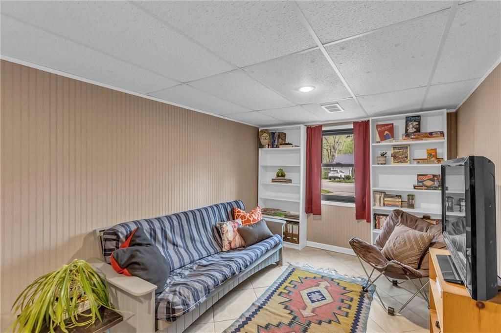 5918 W 75th Terrace — photo 17