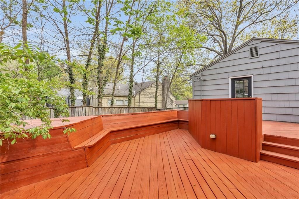 5918 W 75th Terrace — photo 30
